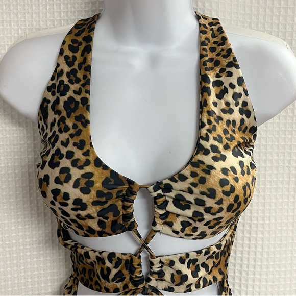 CHYRII Popular ladies one piece high cut lace up swimsuit size XL (NWT) - Picture 2 of 6